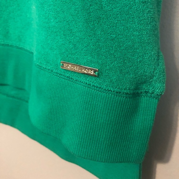 MK green top - Picture 5 of 5